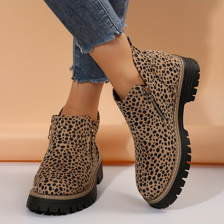 Raely | Orthopaedic Boots
