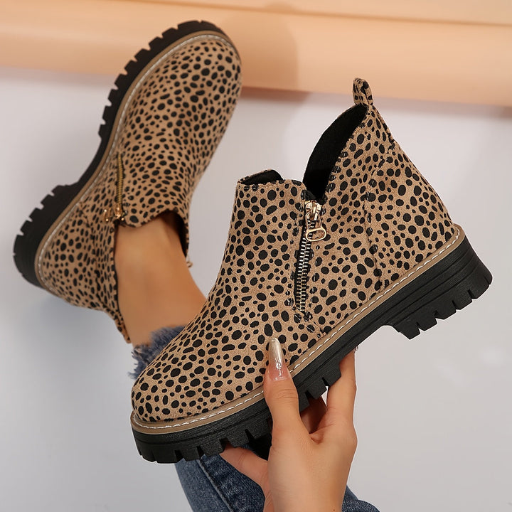 Raely | Orthopaedic Boots