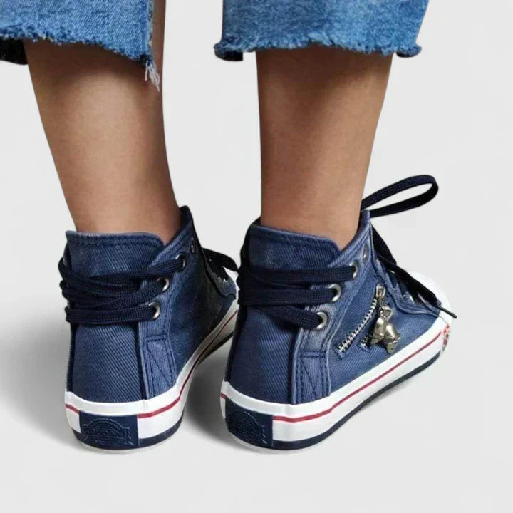 Zhyelle | Orthopaedic Shoes
