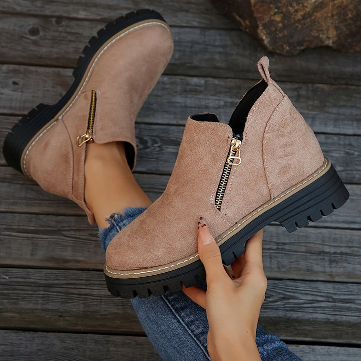 Raely | Orthopaedic Boots