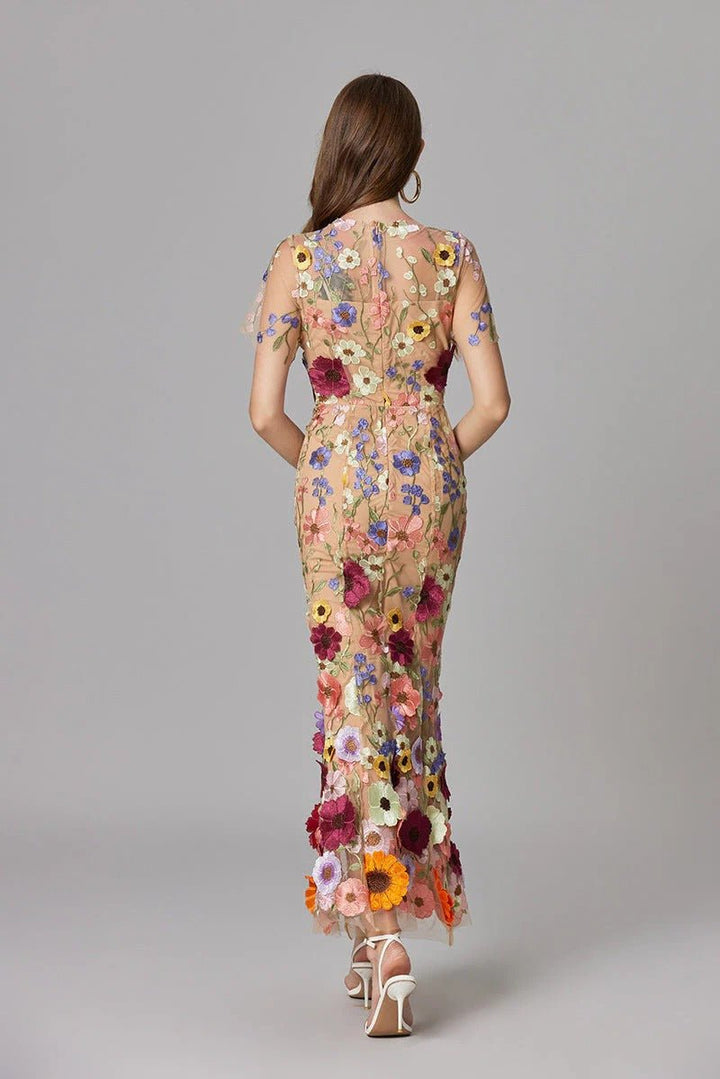 Scarlett | Women's Floral Applique Sleeveless Maxi Dress