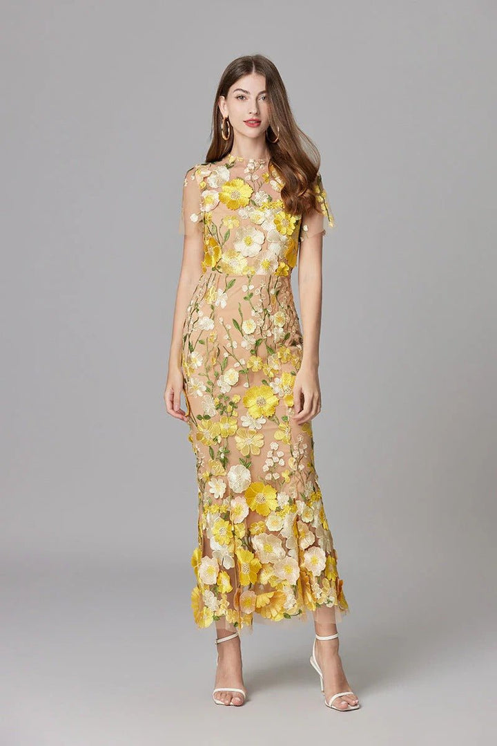 Scarlett | Women's Floral Applique Sleeveless Maxi Dress